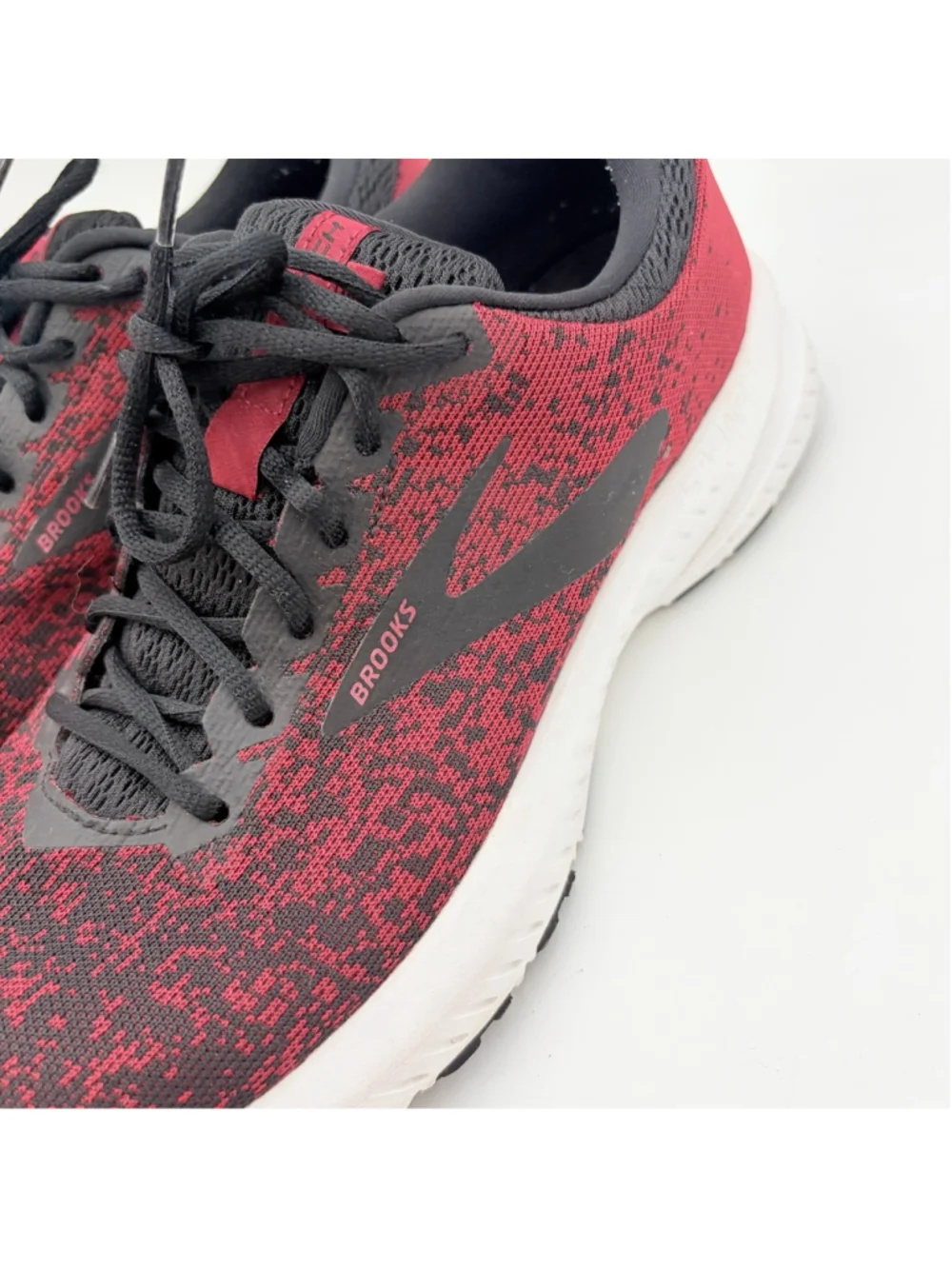 Brooks launch men’s